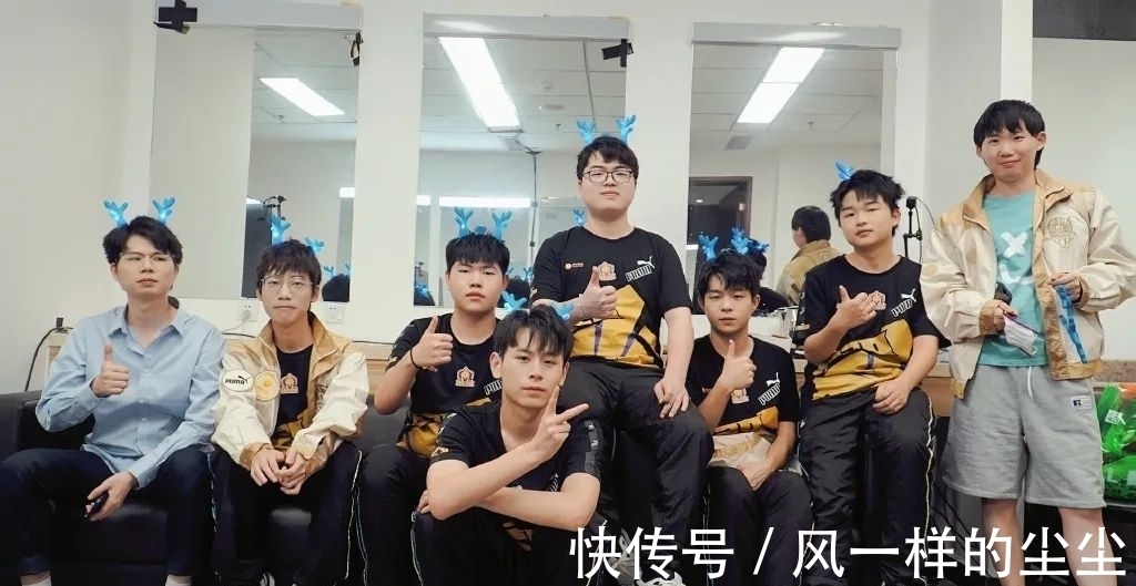 以快节奏与 以快节奏与